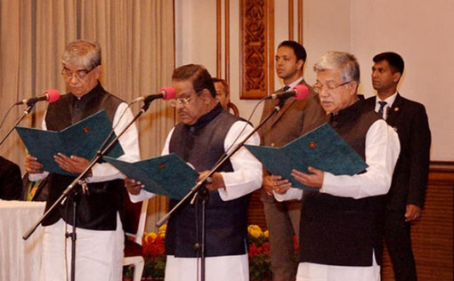 ৮ মন্ত্রীর দফতর পুনর্বণ্টন, কে কোন দায়িত্ব পেলেন