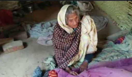 না খেতে পেরে মায়ের সামনেই ছেলের করুণ মৃত্যু!