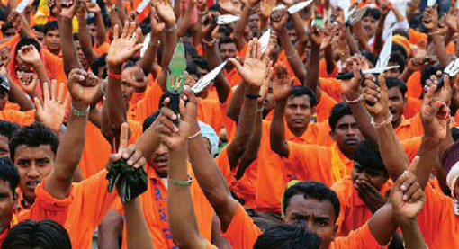 সুস্থ থাকতে প্রতিদিন গোমূত্র পানের পরামর্শ হিন্দু পরিষদের
