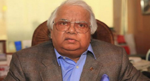 আত্মসমর্পণ করতেই হবে ব্যারিস্টার নাজমুল হুদাকে