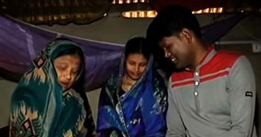 দারিদ্র্যপীড়িত অতীত ভুলে দিনমজুর ছেলে ফখরুল বিসিএস ক্যাডার!