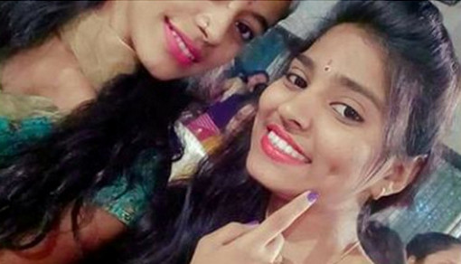 কিভাবে পুরুষাঙ্গ ঢুকালে কম বয়সি মেয়েরা অল্প সময়ে তৃপ্তি পেয়ে হাত পা ছেড়ে দেবে? বিস্তারিত পরুন