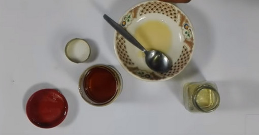 আপনার স্ত্রীর গোপন অঙ্গে কি লাগিয়ে সহবাস করলে খুব বেশি মজা পাবে। জেনে নিন এখুনি কি সেই জিনিস...