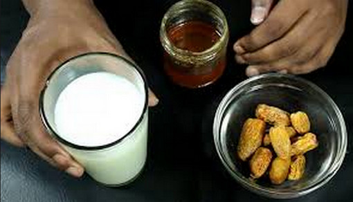মাত্র ২ দিনেই পুরুষের হারানো গোপন শক্তি ফিরাবে এই দুটি খাবার। কি করে খাবেন... (ভিডিও সহ)