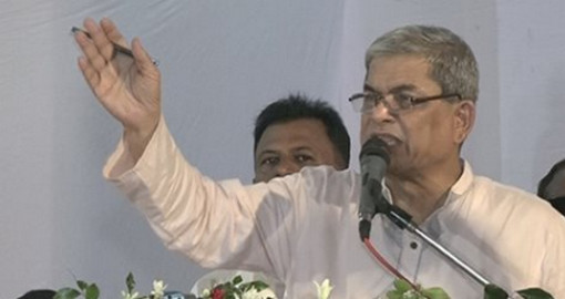 মাঠে না নামলে বিএনপি নেতাদের চুড়ি পরানোর হুমকি