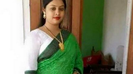 বাসর রাতের পর ৩দিন আমার জ্ঞান ছিলনা,পাষন্ড স্বামী আমার পায়ুপথে…দেখুন বিস্তারিত ভিডিওসহ