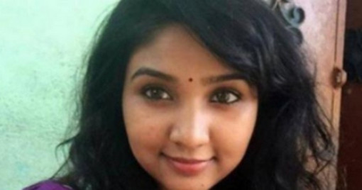 বাসর রাতেই বউয়ের সতীত্ব পরীক্ষা, অতঃপর…দেখুন ভিডিওতে