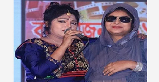 শাবনূরকে নিয়ে কেঁদে কেঁদে ভাঙ্গা গলায় যা বললেন সেই নাসরিন