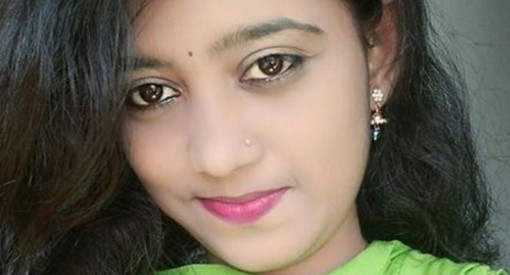 আপনি যদি ছেলে হন তবে এখুনি পড়বেন, যে কোনো নারীকে উত্তেজিত করে মিলনে আগ্রহী করার উপায়...বিস্তারিত।।