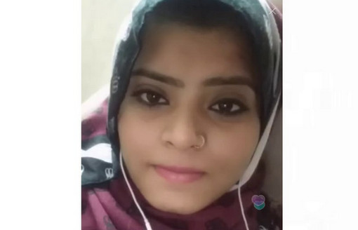 প্রবাসী ভাইরা একবার হলেও দেখুন, এই প্রবাসীর বউ ইমুতে ভিডিও কলে আসে কি করলো। সাবধান হন, আপনার বউও...(ভিডিও সহ)