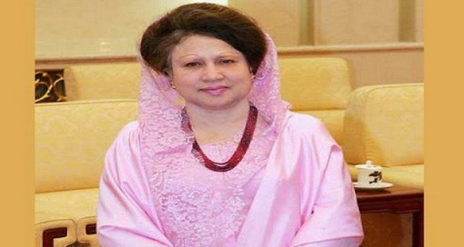 নামাজ ও এবাদত-বন্দেগিতে সময় পার করছেন খালেদা জিয়া