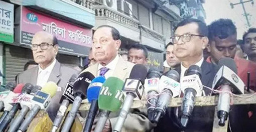 খালেদার সঙ্গে দেখা করে আপিল নিয়ে যা বললেন ব্যারিস্টার মওদুদ আহমদ