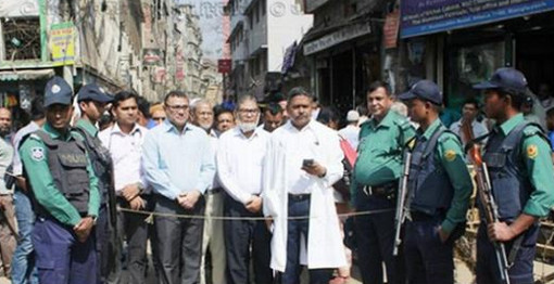 মাত্র পাওয়া : বেগম জিয়ার স্বাস্থ্য পরীক্ষা করতে কারাফটকে সাত চিকিৎসক!