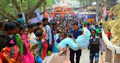 পুলিশ কনস্টবলের অনন্য এক দৃষ্টান্ত স্থাপন!