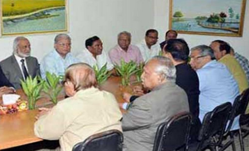৫ বুদ্ধিজীবীর সঙ্গে বিএনপির ১০ নেতার বৈঠকে যে আলোচনা হল...