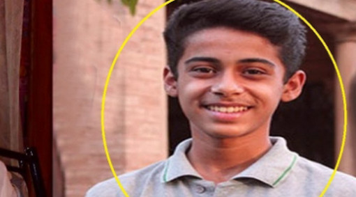 ১৮ বছরের যুবতীকে গর্ভবতী করল ১০ বছরের ছেলে !!! এই নিয়ে চলছে এলাকায় ব্যাপক আলোচনা !! দেখুন ভিডিওতে !!