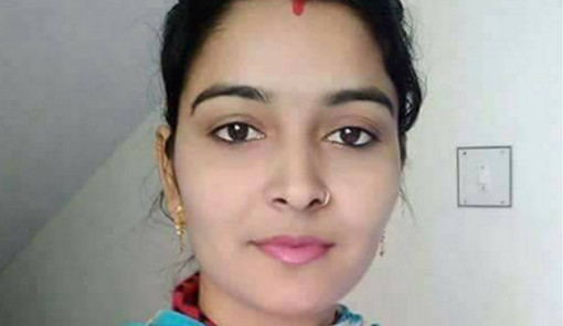 প্রশ্নঃ- আমার পুরুষাঙ্গ ছোট, স্ত্রীকে পূর্ণ সুখ দিতে পারি না, কি করে ছোট পুরুষাঙ্গ দিয়ে স্ত্রীকে পূর্ণ... সে ক্ষেত্রে স্ত্রীর করনীয়...?? উত্তরঃ ভিডিও সহ