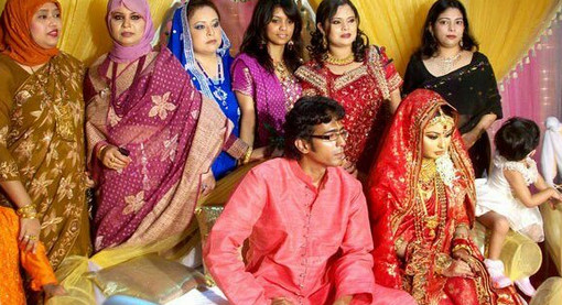 ‘বিয়ের জন্য আমার মায়ের পা ধরে বাপ্পা মজুমদার তিন ঘণ্টা বসেছিলেন’
