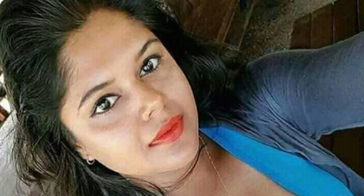 লজ্জা না পেয়ে ছেলেরা জেনে নিন, মিলনের সময় ছেলেদের করা মারাত্মক কিছু ভূল! না জানলে স্ত্রীর গোপনাঙ্গ... (বিস্তারিত পড়ুন)
