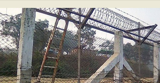 বাংলাদেশে প্রবেশ করতে মই বসিয়েছে বার্মিজ সেনারা