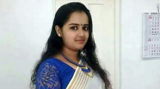স্বামী যদি স্ত্রীকে মিলনে পরিপূর্ণ তৃপ্তি প্রদানে অক্ষম হয়, স্ত্রীর তাহলে কী করা উচিত?(ভিডিও সহ)