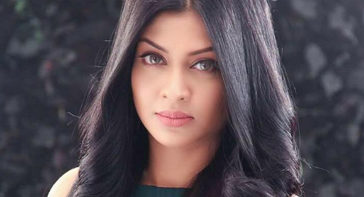 এবার ডিভোর্স নিয়ে বোমা ফাটালেন সারিকা