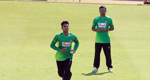 ভারতের বিপক্ষে একাদশ ঘোষণা