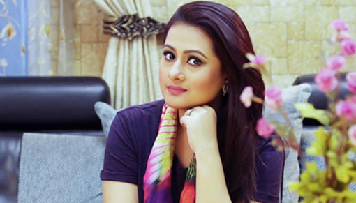 ‘আজ তুমি করেই বললাম, তুই তে নামতে বাধ্য করোনা’- পূর্ণিমা