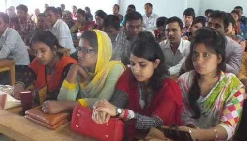 সরকার বিনামূল্যে ছাত্রছাত্রীদের সুগন্ধী ...? কি দিতে চাই সরকার।।