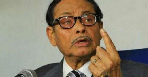 ‘স্যার পদত্যাগ করুক, আমরা ৫ মিনিটে পদত্যাগ করবো’
