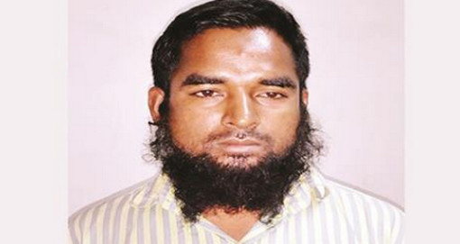 সব হারিয়ে আজ পথে পথে ঘুরছেন দোহারের এই হেলাল!