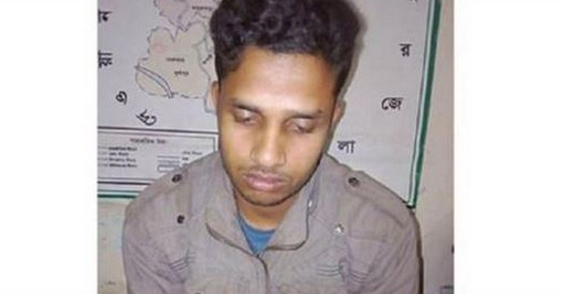কৌশলে ছাত্রীদের নগ্ন ছবি, তারপর ব্যবসা কে এই যুবক