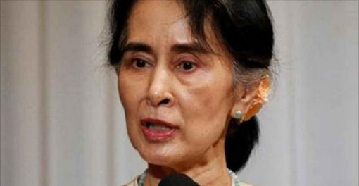 অস্ট্রেলিয়ায় চাপের মুখে অসুস্থ সু চি