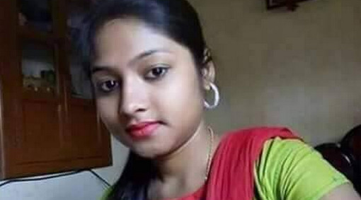 প্রশ্নঃ- আমি নুপুর, বিয়ে হয়েছে ৮ মাস, আমার ইচ্ছায় নয়, শ্বশুরের ইচ্ছায় প্রতি রাতে... শ্বশুরের সঙ্গে দেবরের বৌও... কি করে মুক্তি পাব? (ভিডিও সহ)