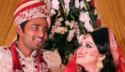 স্বামীর থেকে স্ত্রীর বয়স বেশি হলে স্বামীর যা করনীয়...(বিস্তারিত পড়ুন)