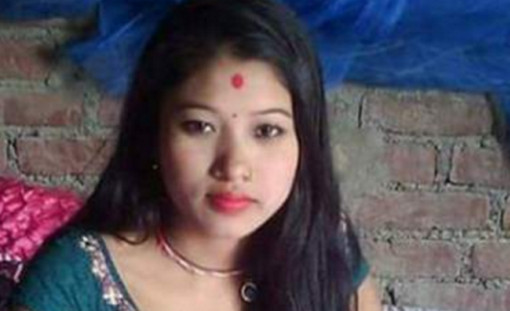 প্রশ্নঃ- আমি কুসুম, বয়স ১৯। স্বামী পূর্ণ তৃপ্তি দিতে পারে না, সহবাসের ইচ্ছা জাগে কিন্তু পুরুষাঙ্গ সোজা হয় না... সমাধান কি? (ভিডিও সহ)