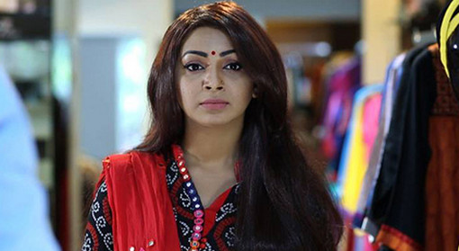 টাকার বিনিময়ে রাত কাটানো নিয়ে একি বললেন প্রভা। (ভিডিও সহ)
