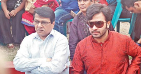এবার শাকিব খানের প্রশংসায় পঞ্চমুখ আলমগীর
