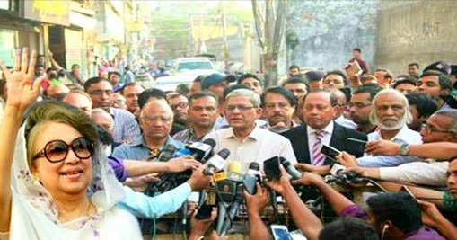 খালেদা জিয়ার সাথে দেখা করে যা বললেন ফখরুল