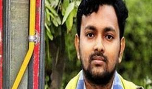 রাজীবের অবস্থার অবনতি; মাথার খুলিতে ফাটল