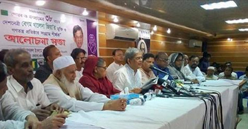 ‘বড় হুজুরদের দুর্নীতি খোঁজ করলে কেউ দেশে থাকতে পারবে না’