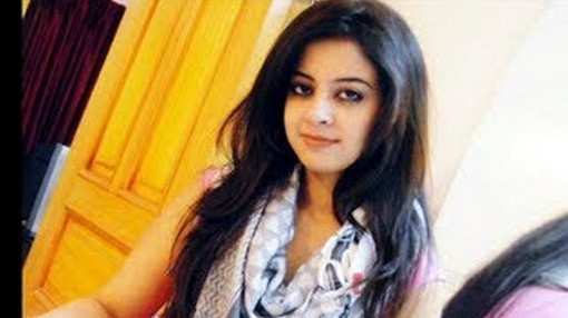 মেয়েদের শরীরের সব থেকে দুর্বল পয়েন্ট কোথায় কোথায়? ছেলেরা জেনে নিন, দেখুন ভিডিওসহ