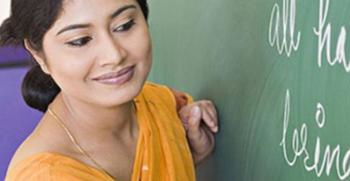 আমার স্ত্রী প্রাইমারি স্কুলের টিচার, একদিন রাতের খারার শেষে…