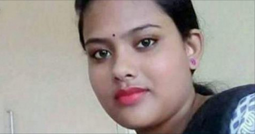 লজ্জা নয় সহবাসের সময় মেয়েদের সঠিক নিয়ম এবং কখন পুরুষাঙ্গ প্রবেশ করাবেন জেনে নিন। (ভিডিও সহ)
