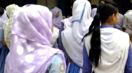 নামিদামী স্কুলের ছাত্রীরা ঝুঁকে পড়ছে মাদক ও শারিরিক সম্পর্কে!
