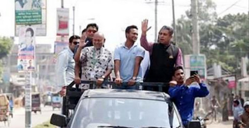 রাজনীতি আসছে সাকিব আল হাসান!