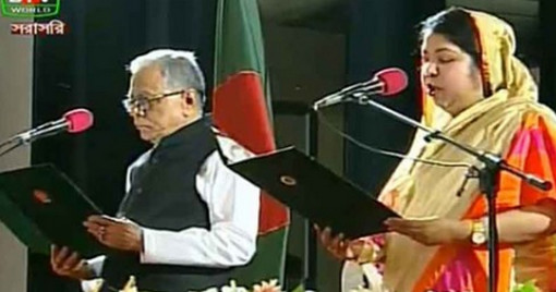 রেকর্ড গড়ে শপথ নিলেন আবদুল হামিদ