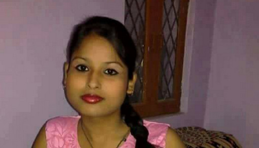 হঠাৎ করেই সে আমার উপর ঝাপিয়ে পড়ে প্রথমে আমার স্তনে ও গোপনাঙ্গে… আমি কিছু করতে পারিনি...