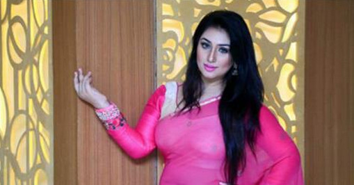 ভক্তদের উৎসাহিত করতে আবার….. অপু