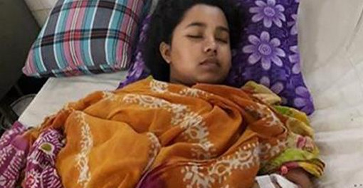 বাঁচানো গেল না বাসে চাপার পা হারানো রোজিনাকেও